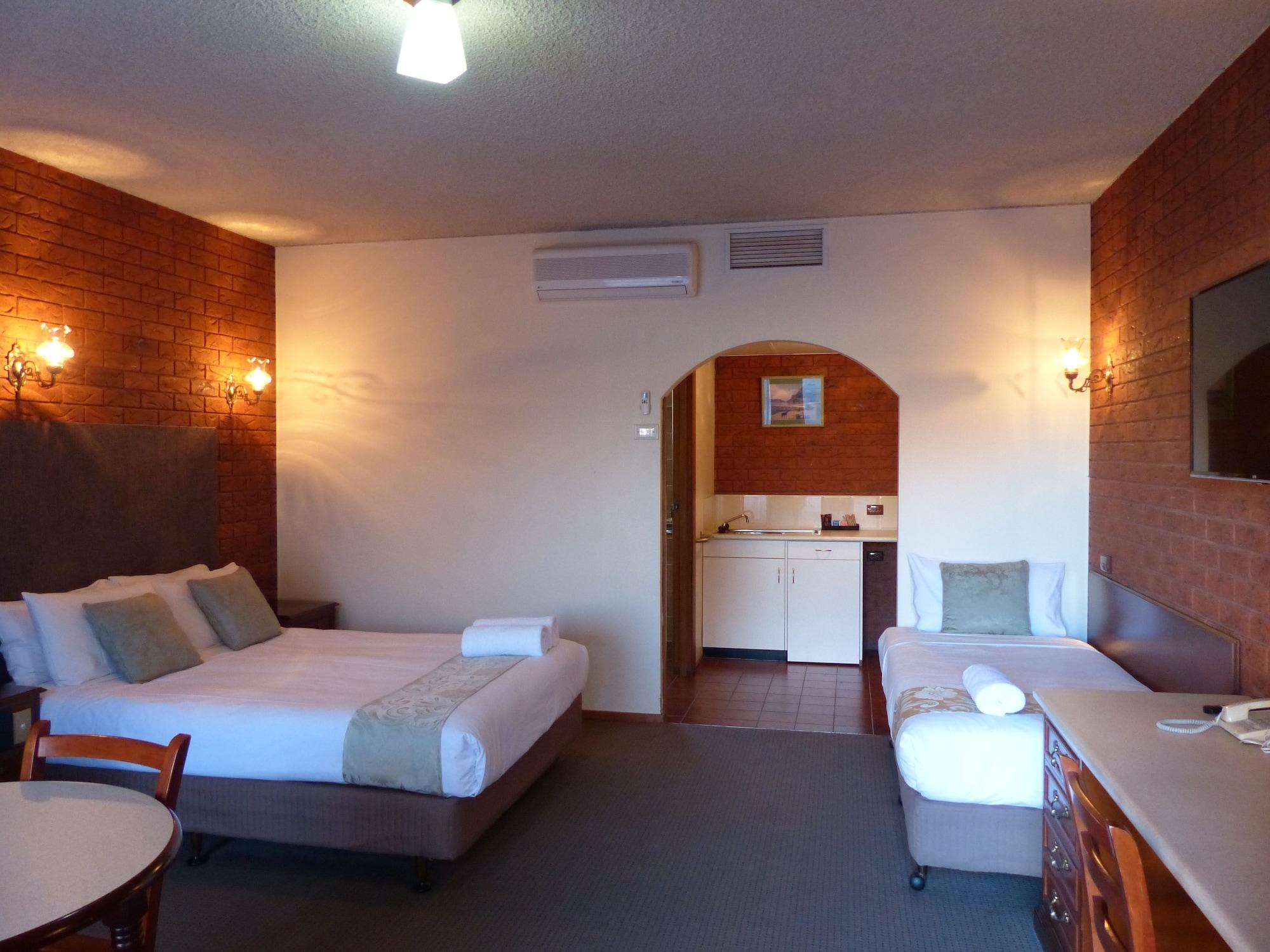 אלבורי Meramie Motor Inn מראה חיצוני תמונה