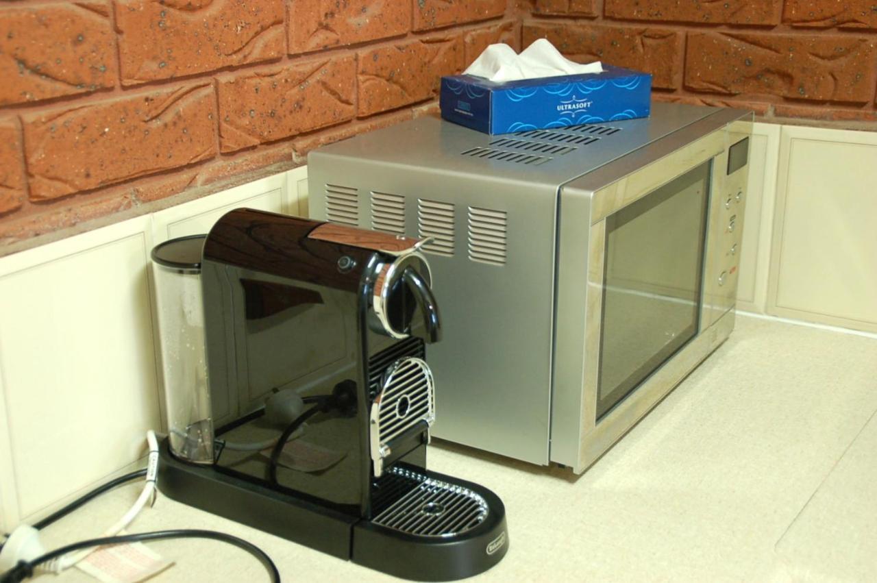 אלבורי Meramie Motor Inn מראה חיצוני תמונה