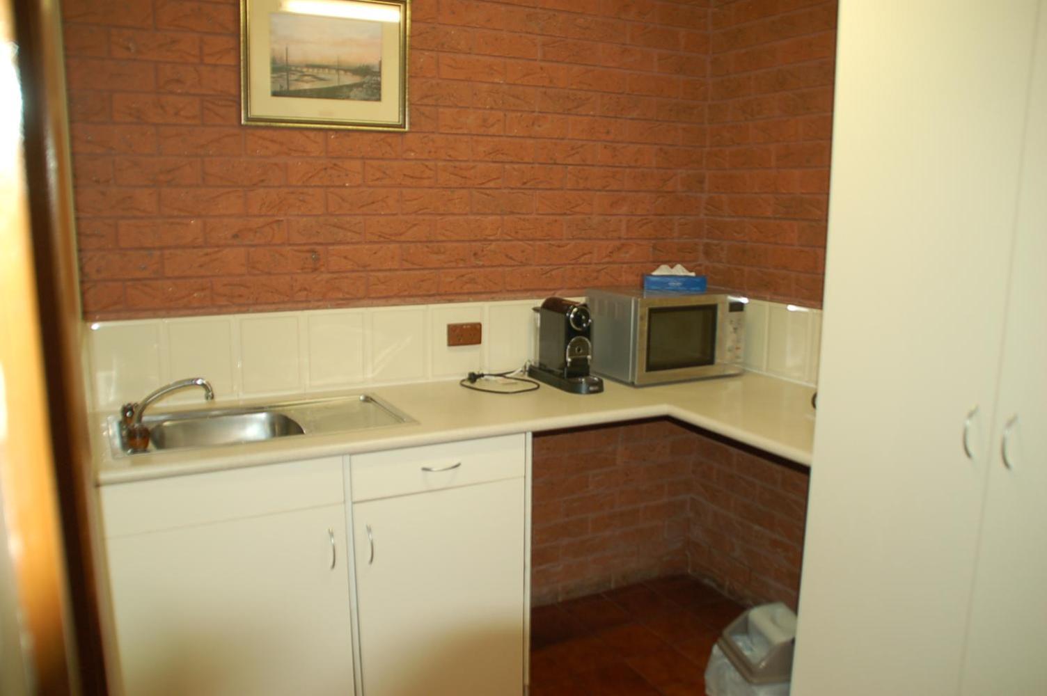 אלבורי Meramie Motor Inn מראה חיצוני תמונה