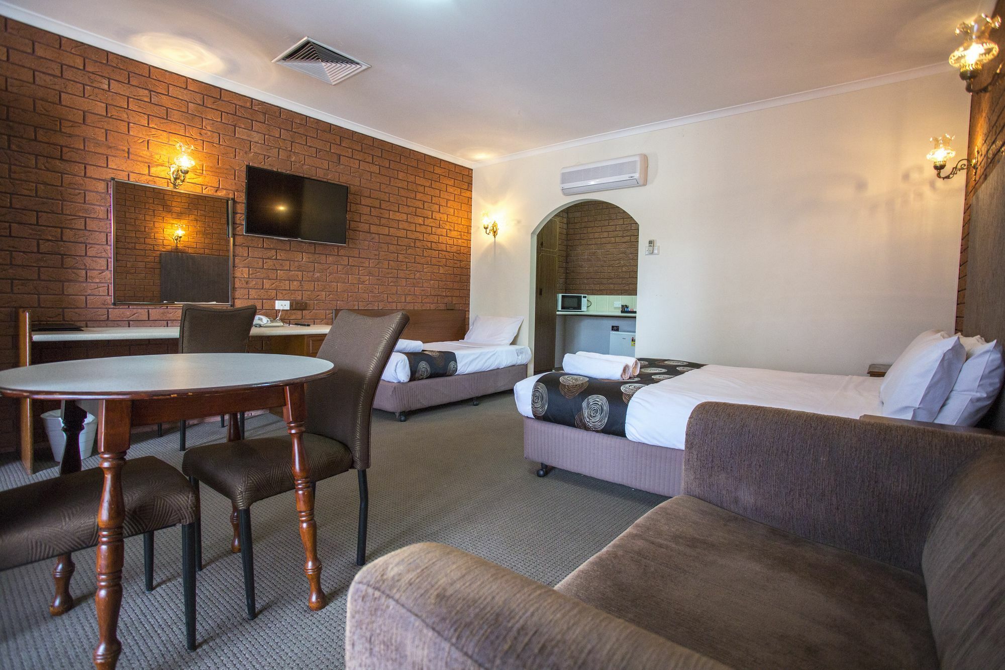 אלבורי Meramie Motor Inn מראה חיצוני תמונה